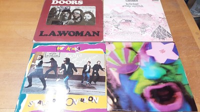 Lot 2310 - Custom made wooden box containing approx 50 LP records including Keef Hartley, Crazy World of Arthur Brown, Magic Sand, Caravan, Doors, Traffic, Pink Floyd, Stray, King Crimson, Fleetwood Mac, Goon...