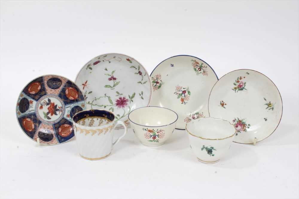 Lot 92 - A Liverpool tea bowl and saucer, painted with flowers, blue border, circa 1800, and other items