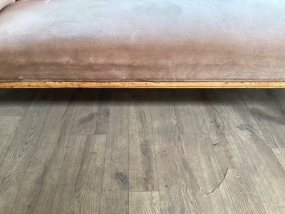 Lot 1218 - Edwardian Chaise lounge balustraded rail-back, turned legs
