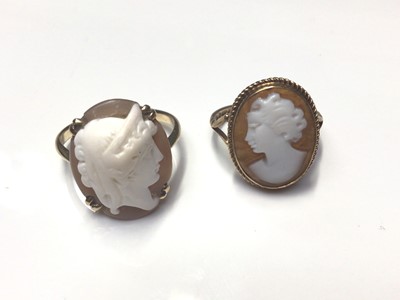 Lot 19 - Carved shell oval cameo depicting a female bust in 9ct gold brooch setting and two 9ct gold cameo rings
