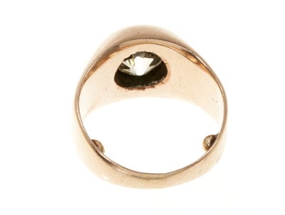 Lot 428 - Antique diamond ring with an old cut diamond in gold setting