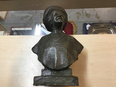 Lot 83 - *Oscar Nemon (1906-1985) bronze resin bust of H.M.Queen Elizabeth The Queen Mother