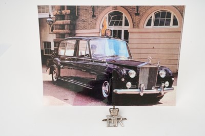 Lot 1 - Rare H.M.Queen Elizabeth II silver chauffeur's badge belonged to Leonard Massey RVM