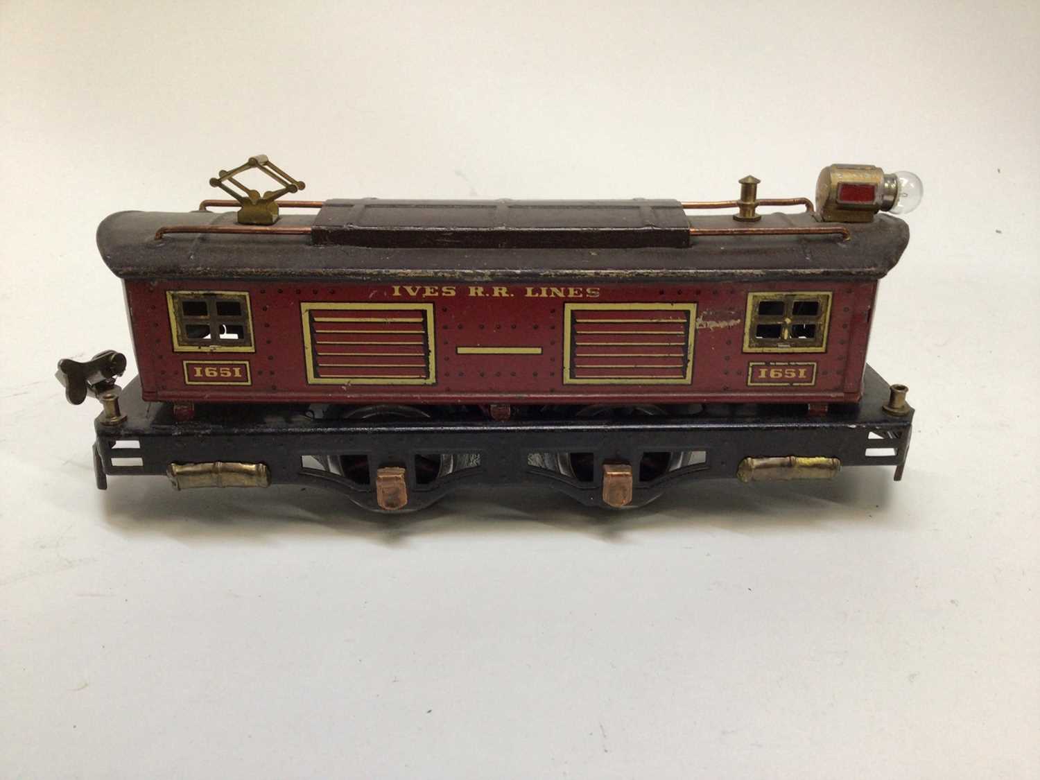 Lot 32 - Railway O Gauge unboxed selection of rolling stock, wagons, tenders etc. various manufacturers (QTY)