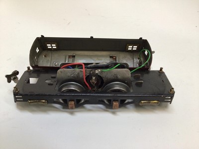 Lot 32 - Railway O Gauge unboxed selection of rolling stock, wagons, tenders etc. various manufacturers (QTY)