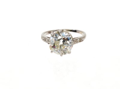 Lot 632 - Diamond single stone ring with an old cut diamond weighing approximately 3.20cts