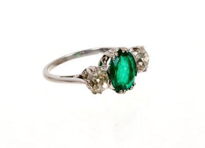 Lot 625 - Emerald and diamond three stone ring