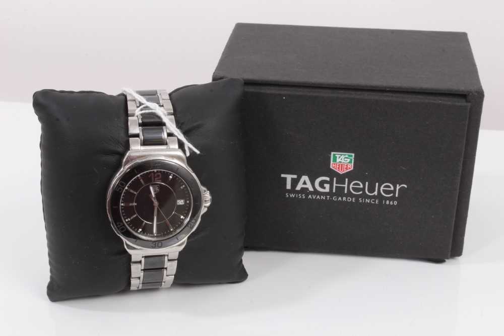 Lot 78 - Tag Heuer WAH1210 wristwatch