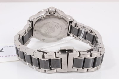 Lot 78 - Tag Heuer WAH1210 wristwatch