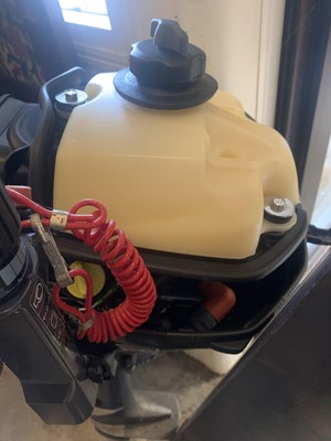 Lot 8 - Yamaha 2.5hp Outboard Engine Short shaft