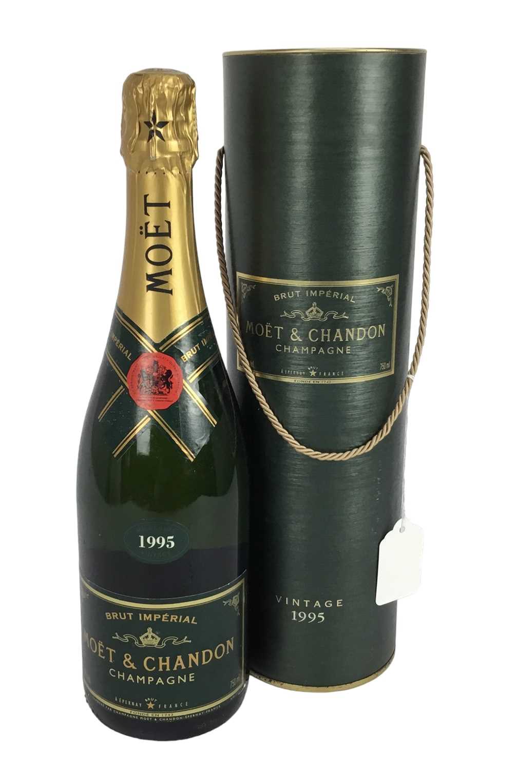 Lot 27 - Champagne - one bottle, Moët & Chandon 1995, in original card tube