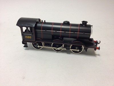 Lot 11 - Bassett Lowke O gauge 0-6-0  LNER black J39 Class locomotive and tender 1580, (Brass Plaque Identification No.122), in original box