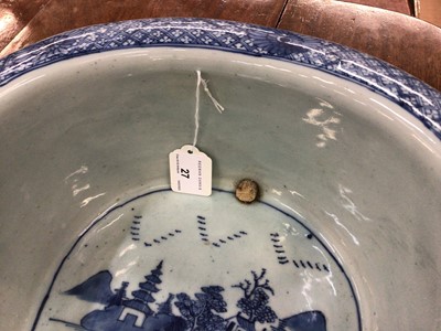 Lot 27 - Chinese porcelain bidet, 60cm x 37cm