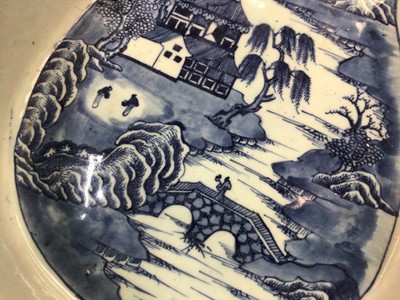 Lot 27 - Chinese porcelain bidet, 60cm x 37cm