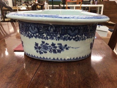 Lot 27 - Chinese porcelain bidet, 60cm x 37cm