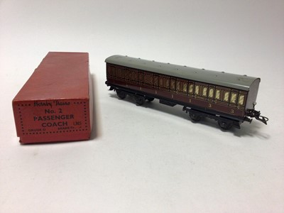 Lot 32 - Hornby O gauge boxed No.2 Passenger Coaches (3)