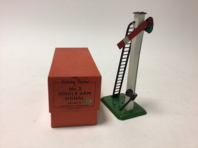 Lot 48 - Hornby O gauge selection of boxed accessories including No.2 Single Arm Signal (x12) and No.2 Double Arm Signal 42361, all boxed (13)