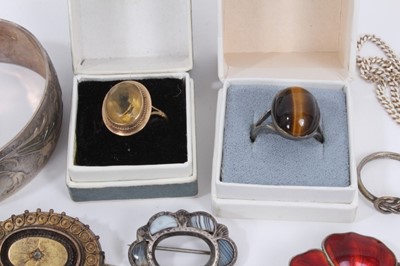 Lot 826 - Danish silver and red enamelled flower brooch, two silver bangles, four silver buttons, other silver and white metal jewellery and 9ct gold citrine ring