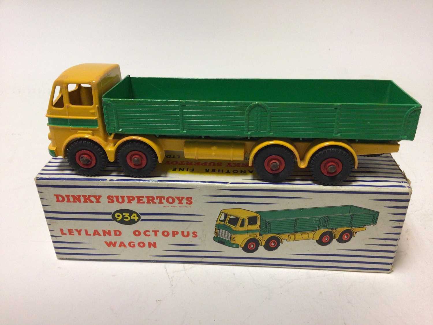 Lot 71 - Dinky Supertoy Leyland Octopus Wagon No 934 in original box