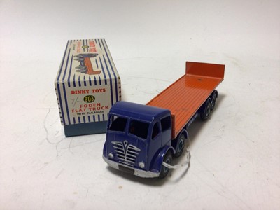Lot 4 - Dinky Foden Flat Truck with chains No 903 in original box