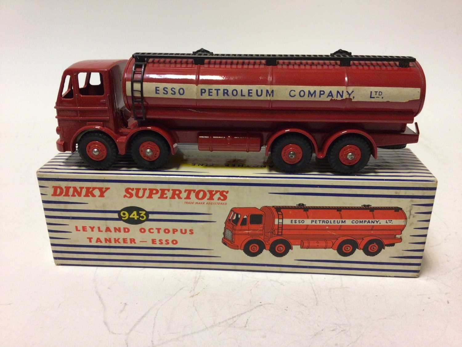 Lot 8 - Dinky  Leyland Octopus Tanker - Esso No 943 in original box