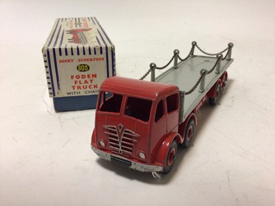 Lot 11 - Dinky Foden Flat Truck with chains No 905 in original box