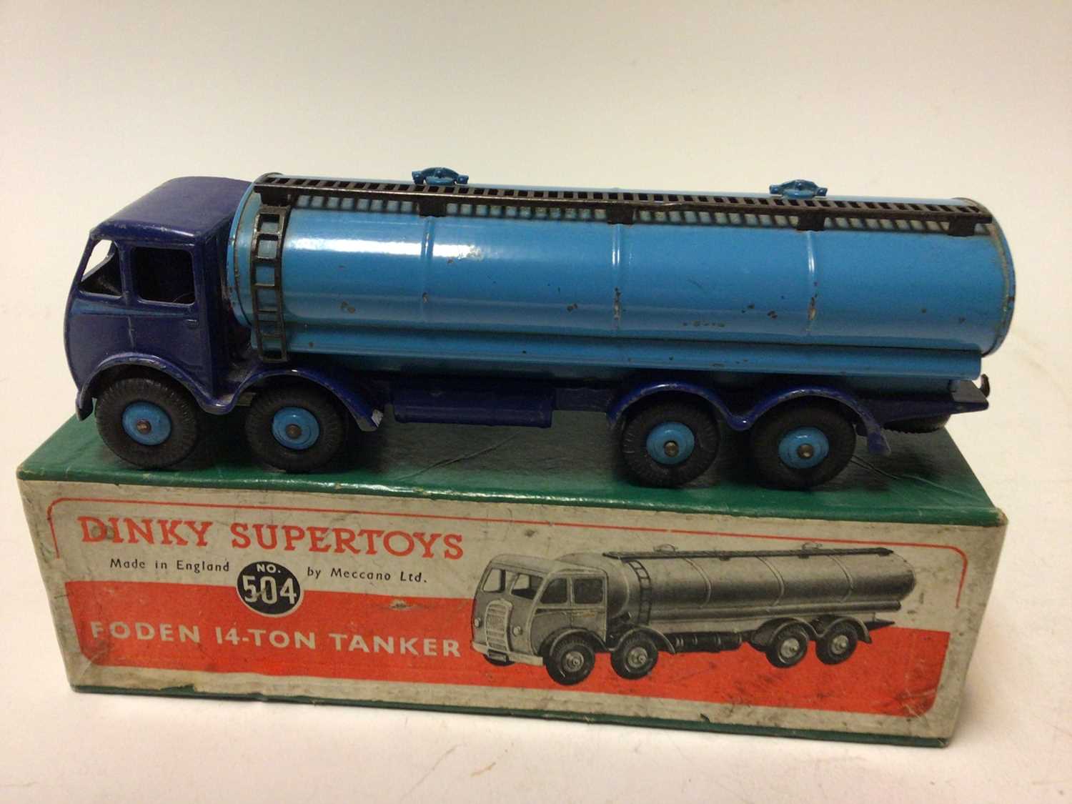 Lot 13 - Dinky Supertoy Foden 14-ton Tanker No 504 in original box