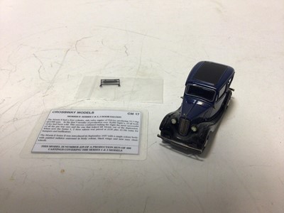 Lot 52 - Crossways Models Morris 8 S2 2 Door Saloon No.339 of a limited edition of 400, Morris Oxford MO No.309 of 400 limited edition both boxed with certificates (2)