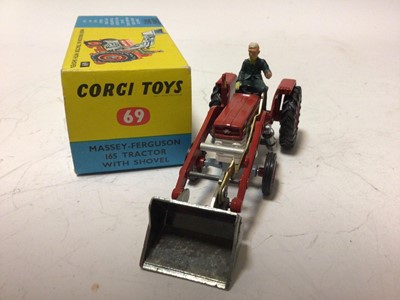 Lot 47 - Corig Fordson Power Major tractor No.60 Massey Ferguson 65 tractor No.50, Massey Ferguson 165 tractor with shovel No.69, Land Rover Breakdown Truck No.417, all boxed (4)