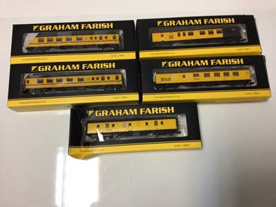 Lot 92 - Graham Farish N gauge rolling stock including Network Rail yellow coaches (5) and Freightliner Bogie Wagons with containers No.3605 (8),  DHL twin pack Intermodal Bogie Wagons 377-355 (3) and fifte...