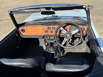 Lot 10 - 1972 Triumph TR6, 2498cc, manual, chassis number CP542320, reg. no. MRT 435K