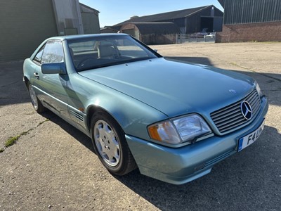 Lot 11 - 1994 Mercedes - Benz R129 320 SL convertible, automatic, reg. no. F4 LPR