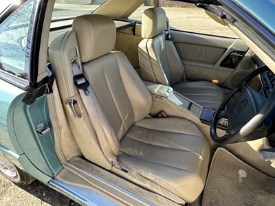 Lot 11 - 1994 Mercedes - Benz R129 320 SL convertible, automatic, reg. no. F4 LPR