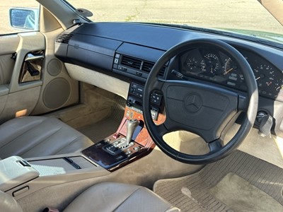 Lot 11 - 1994 Mercedes - Benz R129 320 SL convertible, automatic, reg. no. F4 LPR