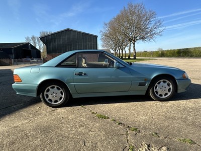 Lot 11 - 1994 Mercedes - Benz R129 320 SL convertible, automatic, reg. no. F4 LPR
