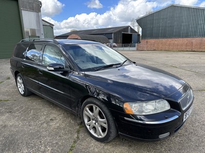 Lot 6 - 2007 (07) Volvo V70 D5 Auto Estate, reg. no. BF07 YTV.