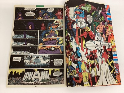 Lot 50 - Marvel comics The Infinity Gauntlet, issues 1, 3, 4 and 6. First issue includes Thanos and avengers. All priced 2.50usd. (4)