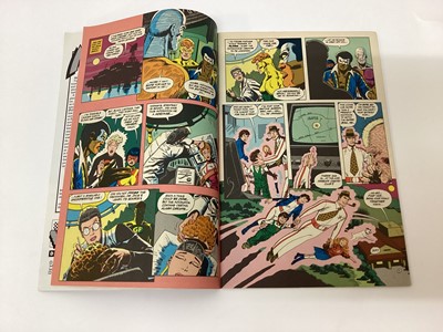 Lot 90 - Quantity of 1980's DC Comics, The Outsiders together with Batman and The Outsiders