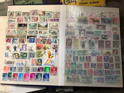 Lot 46 - Brown leather brief case containing stamps. Stamps- GB and world selection in stock book, envelopes and USA year packs (qty)