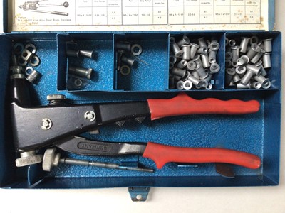 Lot 28 - Gesipa Blind Rivet gun and accesories, cased