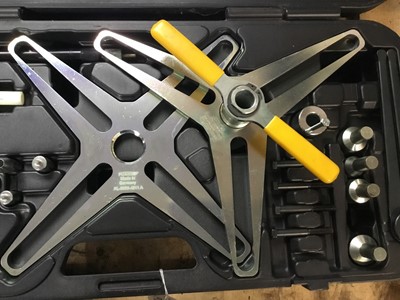 Lot 83 - LUK clutch alignment tools, cased