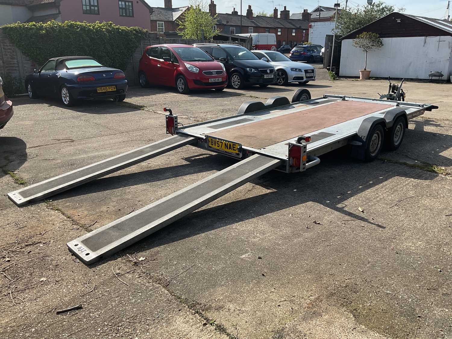 Lot 168 - Brian James 2600 kg twin axle car trailer, type P-AM-T-055-1, with ramps.