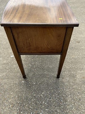 Lot 20 - Early 20th century mahogany side board, 120w x 60d x 83h