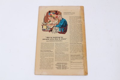 Lot 17 - Marvel Comics the X-Men #39 (1967). Origin of Cyclops and new costumes. Priced 12 cents. (1)