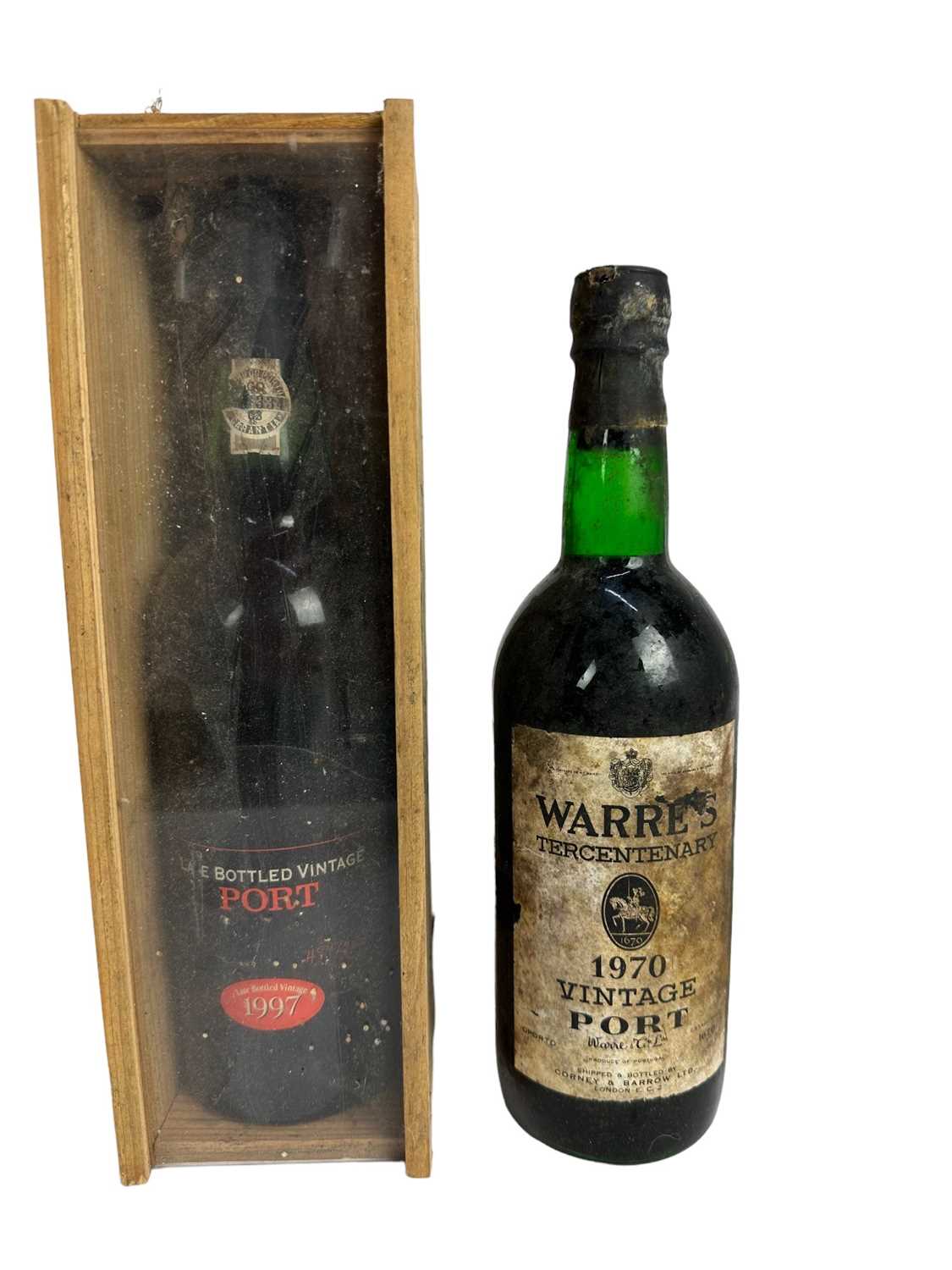 Lot 50 - Port - two bottles, Warre's Tercentenary 1970 and Cockburn's LBV 1997, boxed