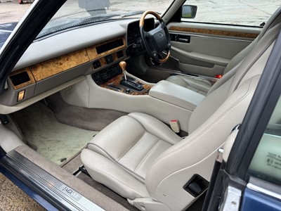 Lot 10 - 1995 Jaguar XJS 4.0 Convertible, 3980cc engine, reg. N642 PPE