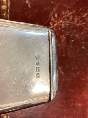 Lot 8 - First World War British officer's and aristocrat's silver combined double ended cigarette case and Vesta case