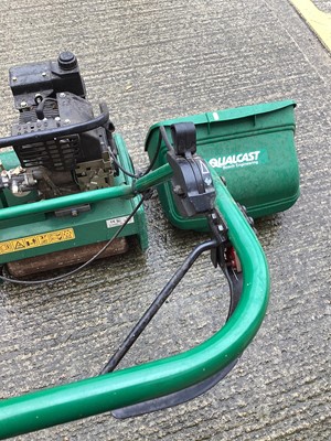 Lot 5 - Qualcast Classic Petrol 35s lawnmower