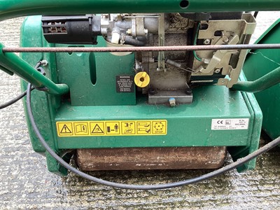 Lot 5 - Qualcast Classic Petrol 35s lawnmower