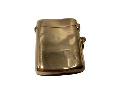 Lot 27 - Gold 9ct Vesta case (Birmingham 1912) 40 x 30mm, 15.7grams